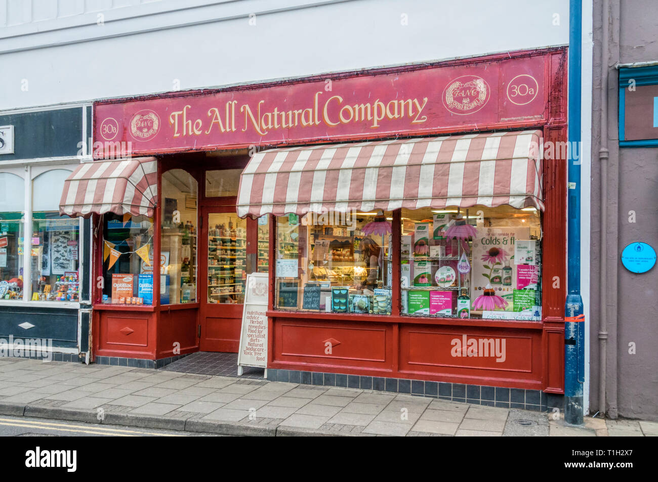 La compañía tienda de comida de Salud Natural en la High Street, Sheringham, Norfolk. Foto de stock