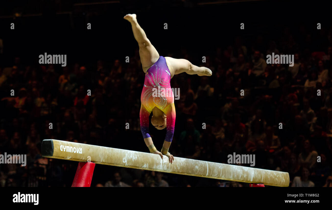 Birmingham, Inglaterra, Reino Unido. 23 de marzo, 2019. Brasil Fidélis tailandeses en acción durante la competición, haz de la mujer durante el 2019, la Copa del Mundo de gimnasia Foto de stock