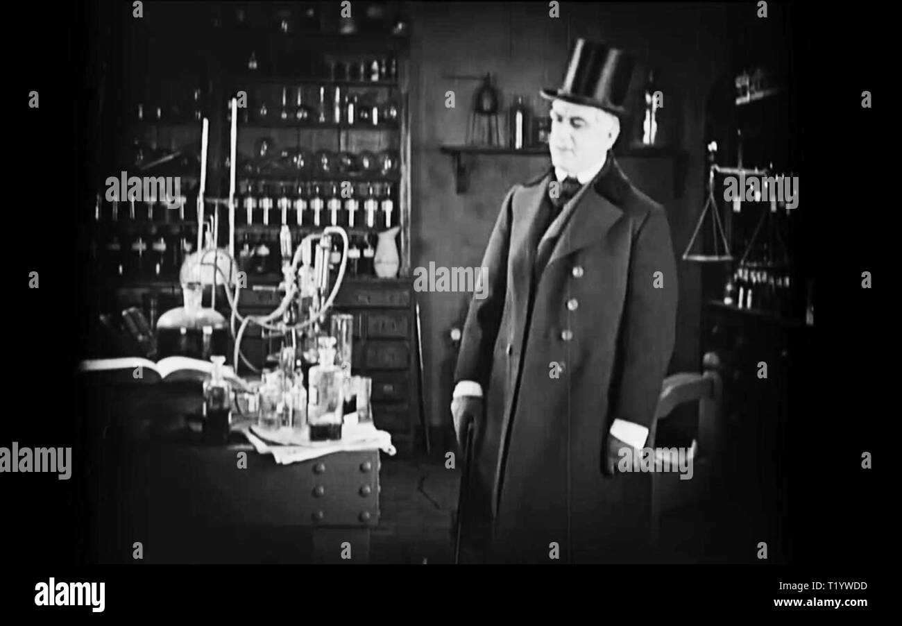 Extraño Caso de Dr. Jekyll y Mr. Hyde vintage la captura de pantalla de