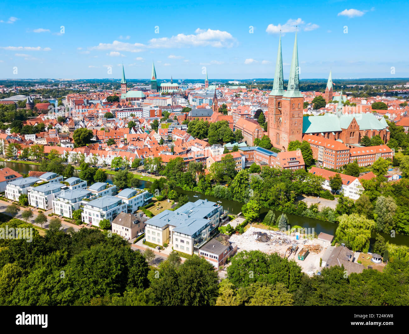 Vista aérea de la ciudad vieja Lubeck en Alemania Foto de stock