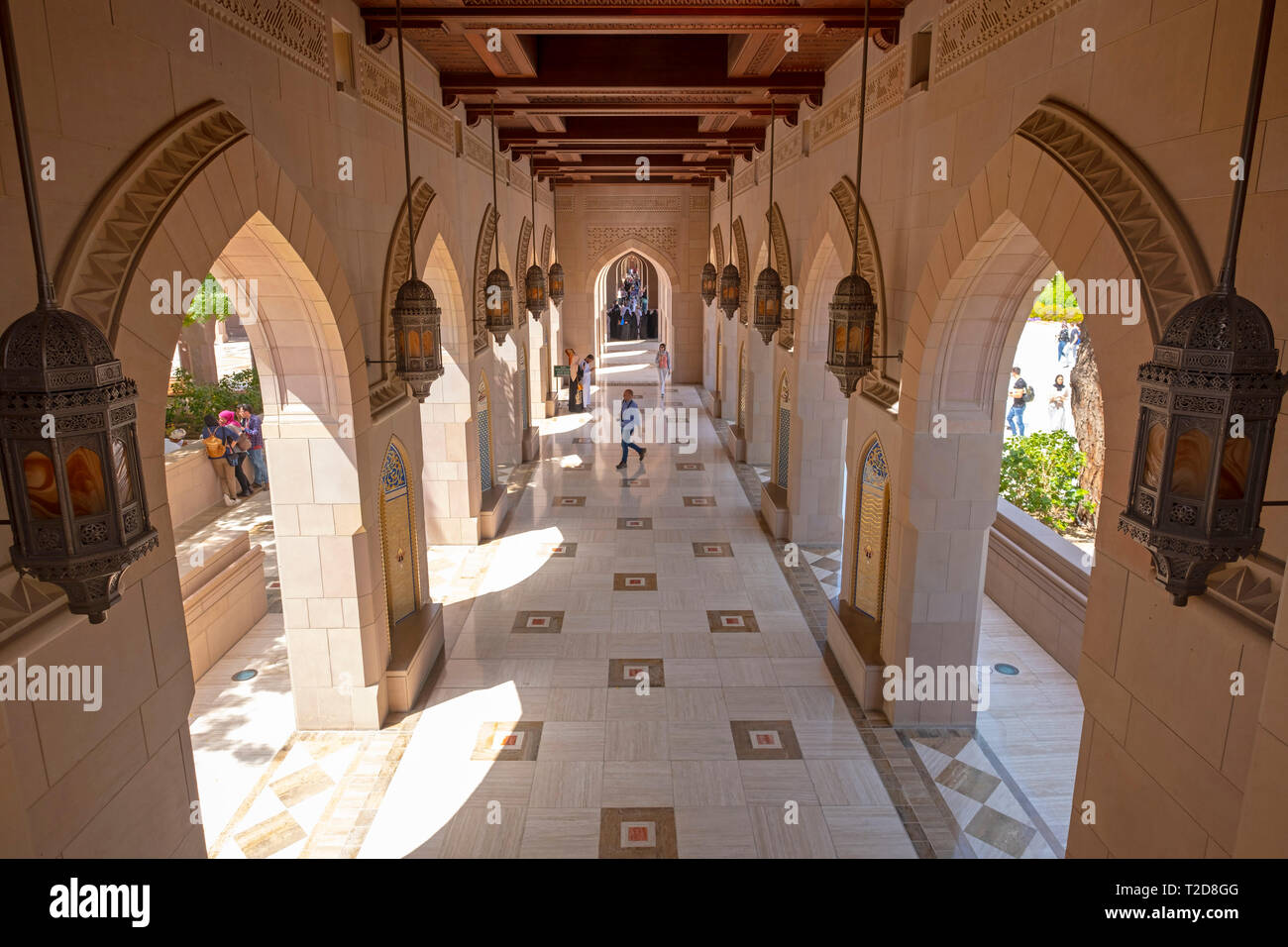 Gran Mezquita Sultan Qaboos en Muscat, Omán Foto de stock
