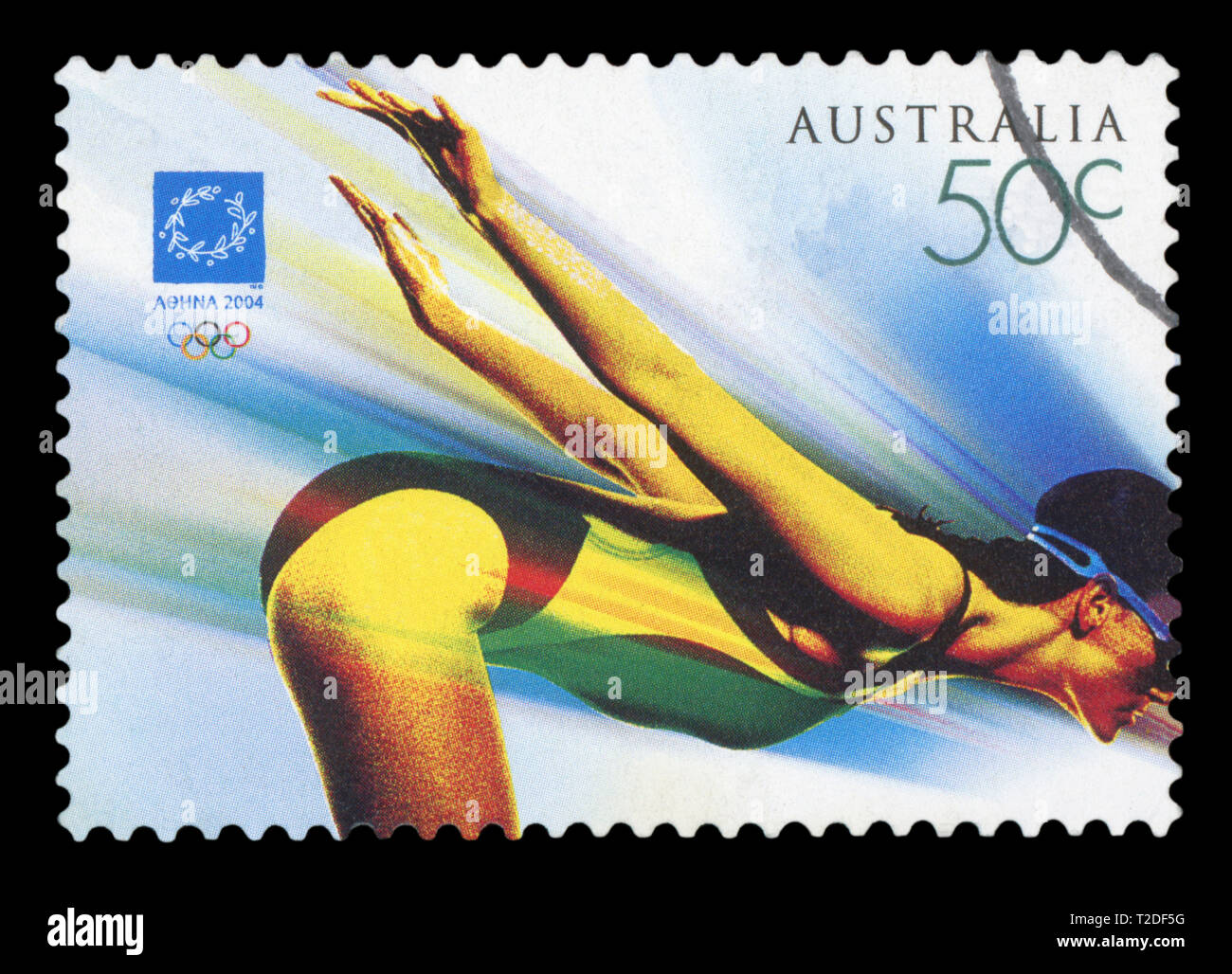 AUSTRALIA - circa 2004: utiliza una estampilla postal de Australia, simbolizando el evento de natación en los Juegos Olímpicos de Verano de Atenas 2004, circa 2004. Foto de stock