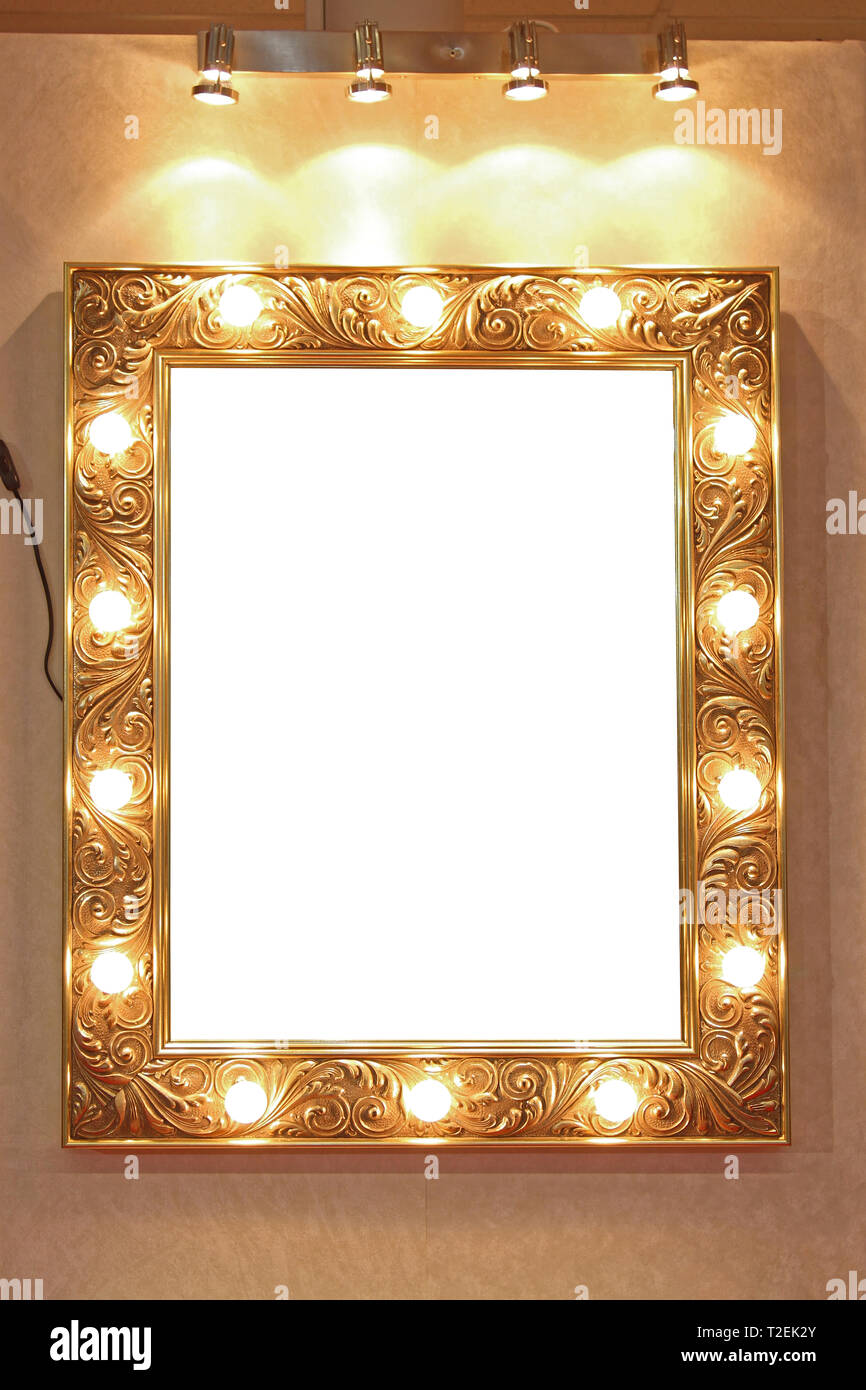 Retro vanidad Marco espejo de maquillaje con luz xenón Fotografía de stock  - Alamy