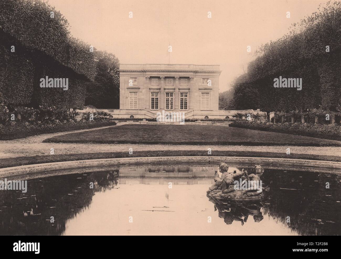 - Le Petit Trianon de Versalles Foto de stock
