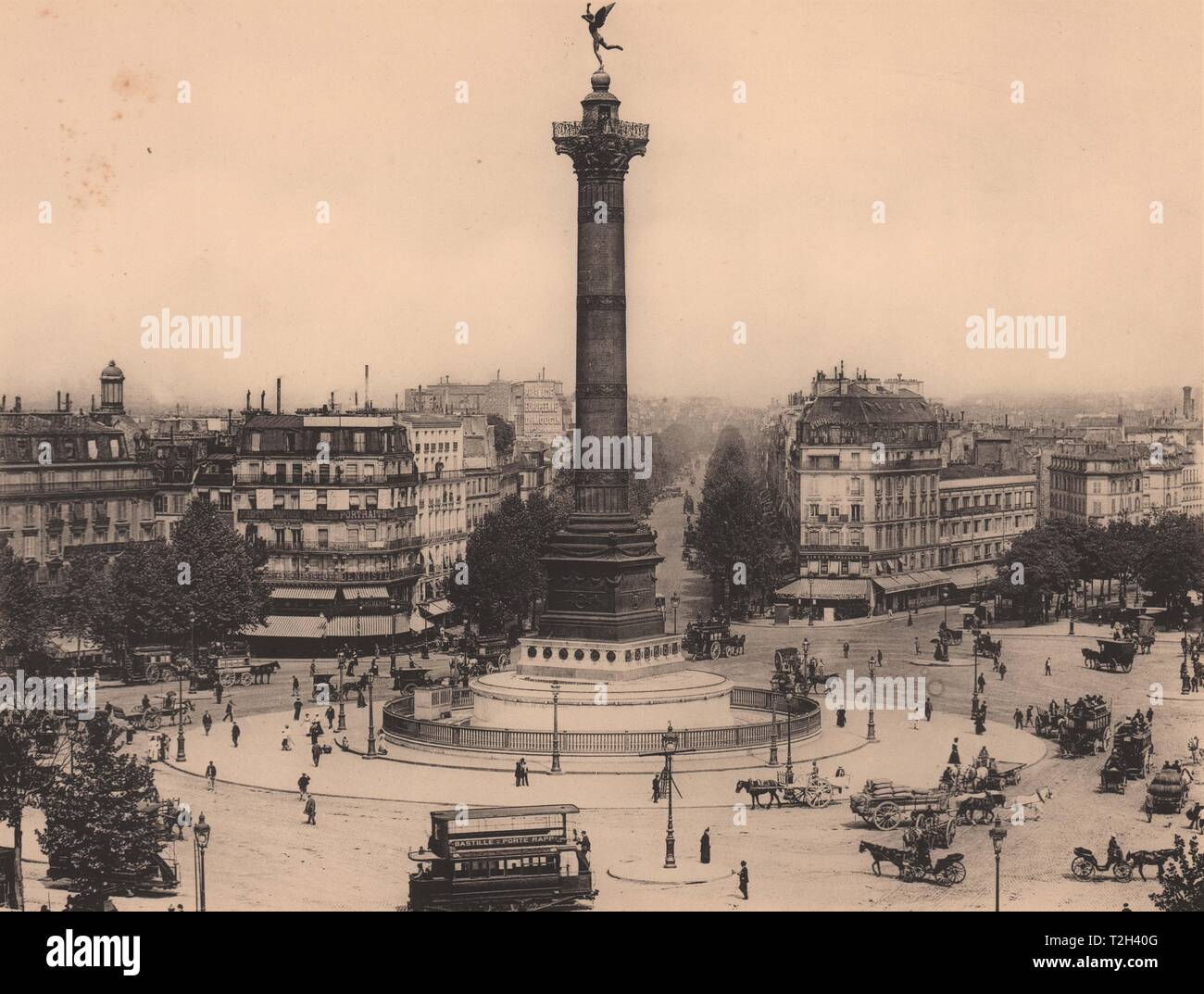 Place de la Bastille-Colonne de Juillet Foto de stock