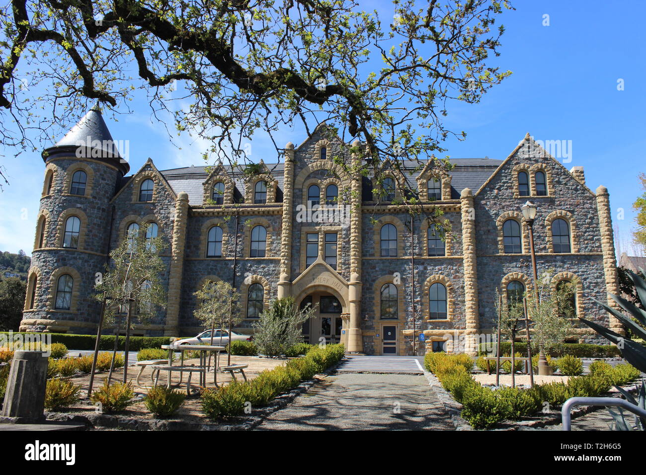 Montgomery Hall, el Instituto Teológico de San Francisco, San Anselmo, California Foto de stock