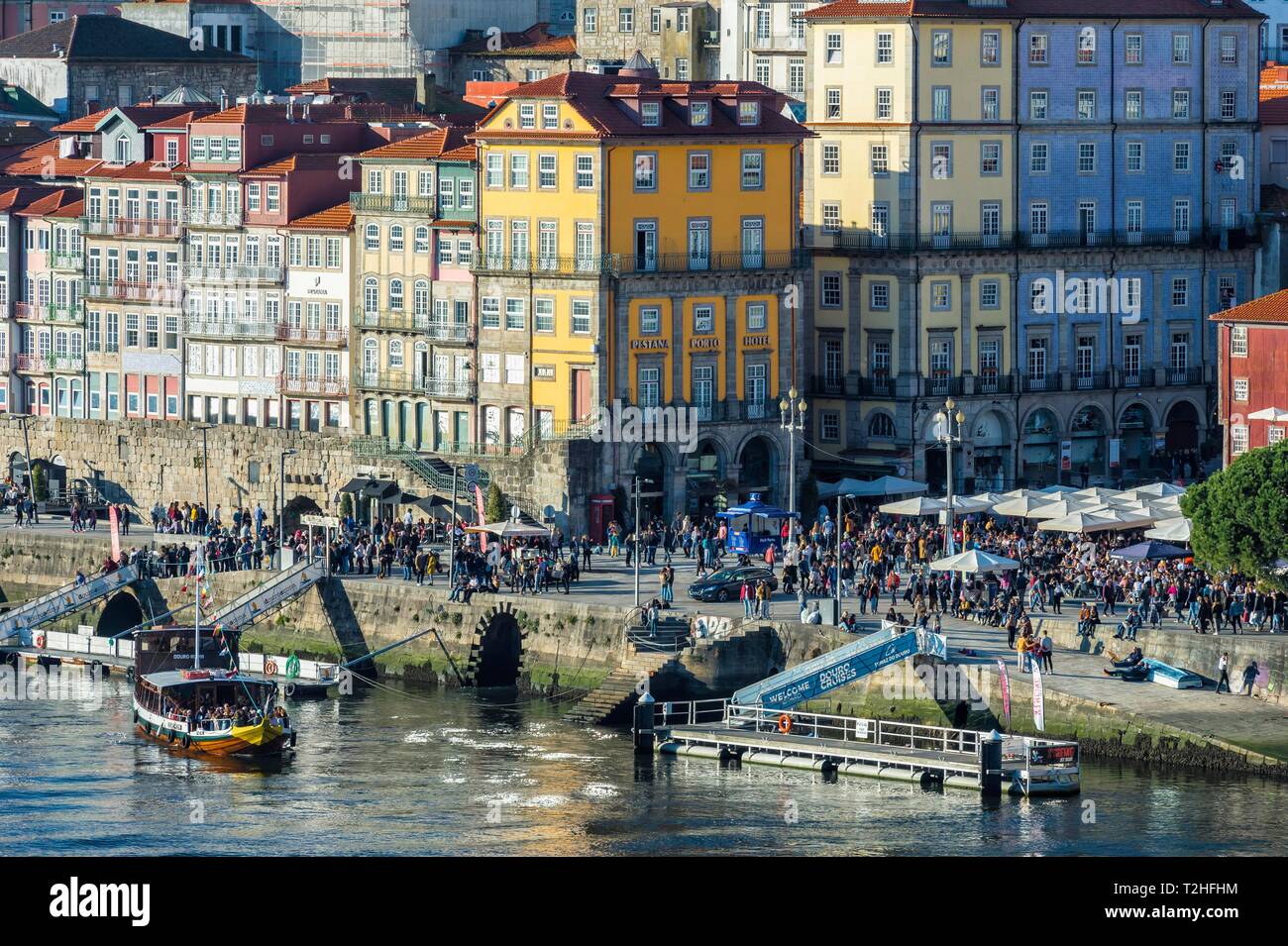 Río Duero, Ribeira, Porto, Portugal Foto de stock