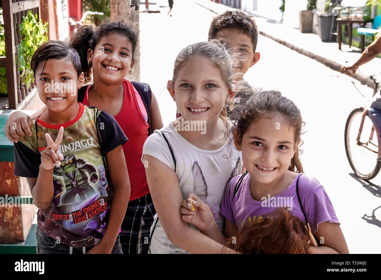 Cartagena colombia,centro,Getsemani,niños,niños niños niños niños jóvenes jóvenes jóvenes niñas niñas,niños,amigos, Foto de stock