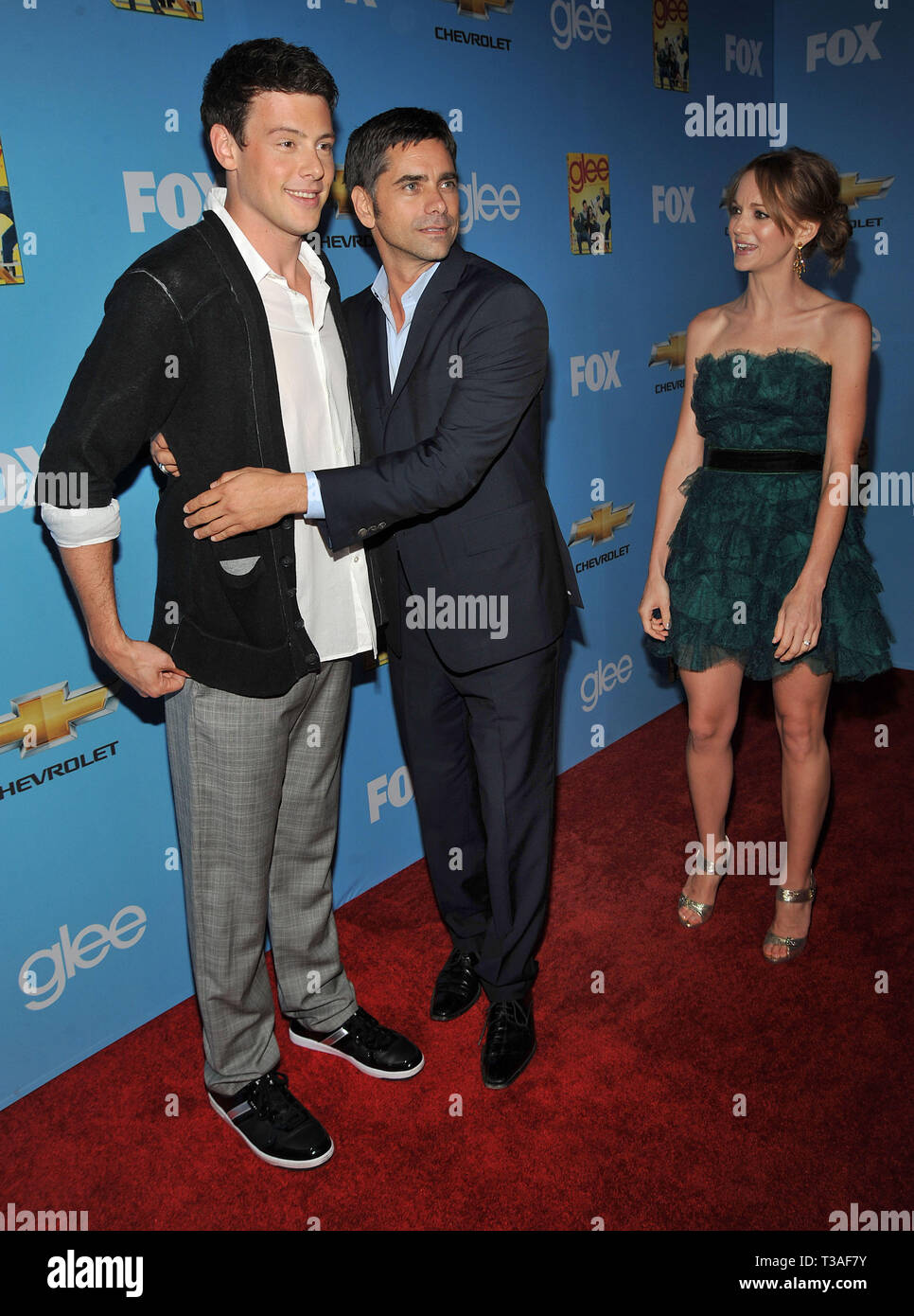 Corey Monteith, John Stamos, Jayma Mays Glee estreno y lanzamiento en DVD en el Paramount mucho en Los Angeles.Corey Monteith_ John Stamos_Jayma Mays_53 evento en Hollywood Life - California, evento de alfombra roja, EE.UU., la industria cinematográfica, celebridades, Fotografía, Bestof, Arte Cultura y Entretenimiento, Topix celebridades, lo mejor de la moda, la vida en Hollywood, evento en vida en Hollywood, California, la alfombra roja y backstage, las celebridades del cine, celebridades de la televisión, la música celebridades, Topix, actores de la misma película, reparto y co star juntos. investigación, Crédito Tsuni tsuni@Gamma-USA.com / USA, 2010 - Grupo, películas y TV Foto de stock