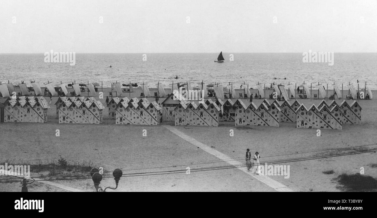 Italia, Emilia Romagna, Riviera Adriatica, Cesenatico, 1930 Foto de stock