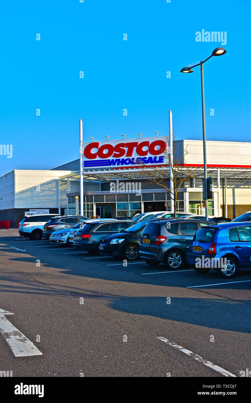 Costco uk store fotografías e imágenes de alta resolución Alamy