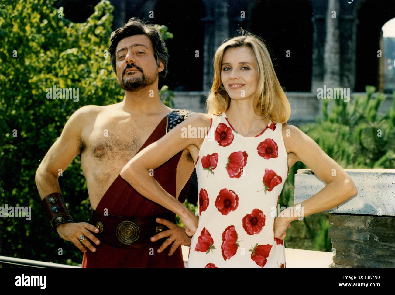 Actores Piermaria Cecchini y Eliana Miglio en la película Boom, 1990 Foto de stock