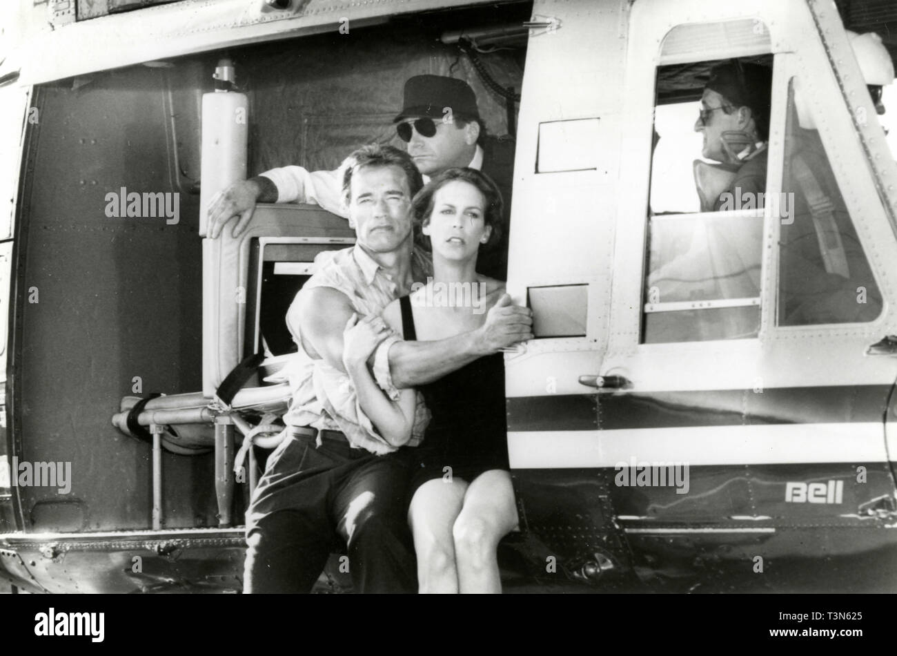 Verdaderas mentiras 1994 jamie lee curtis fotografías e imágenes de alta resolución Alamy Verdaderas mentiras 1994 jamie lee curtis fotografías e imágenes de alta resolución Alamy