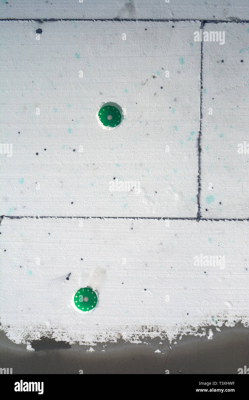 Piso Casa Vieja Pared Con Aislamiento De Poliestireno Blanco