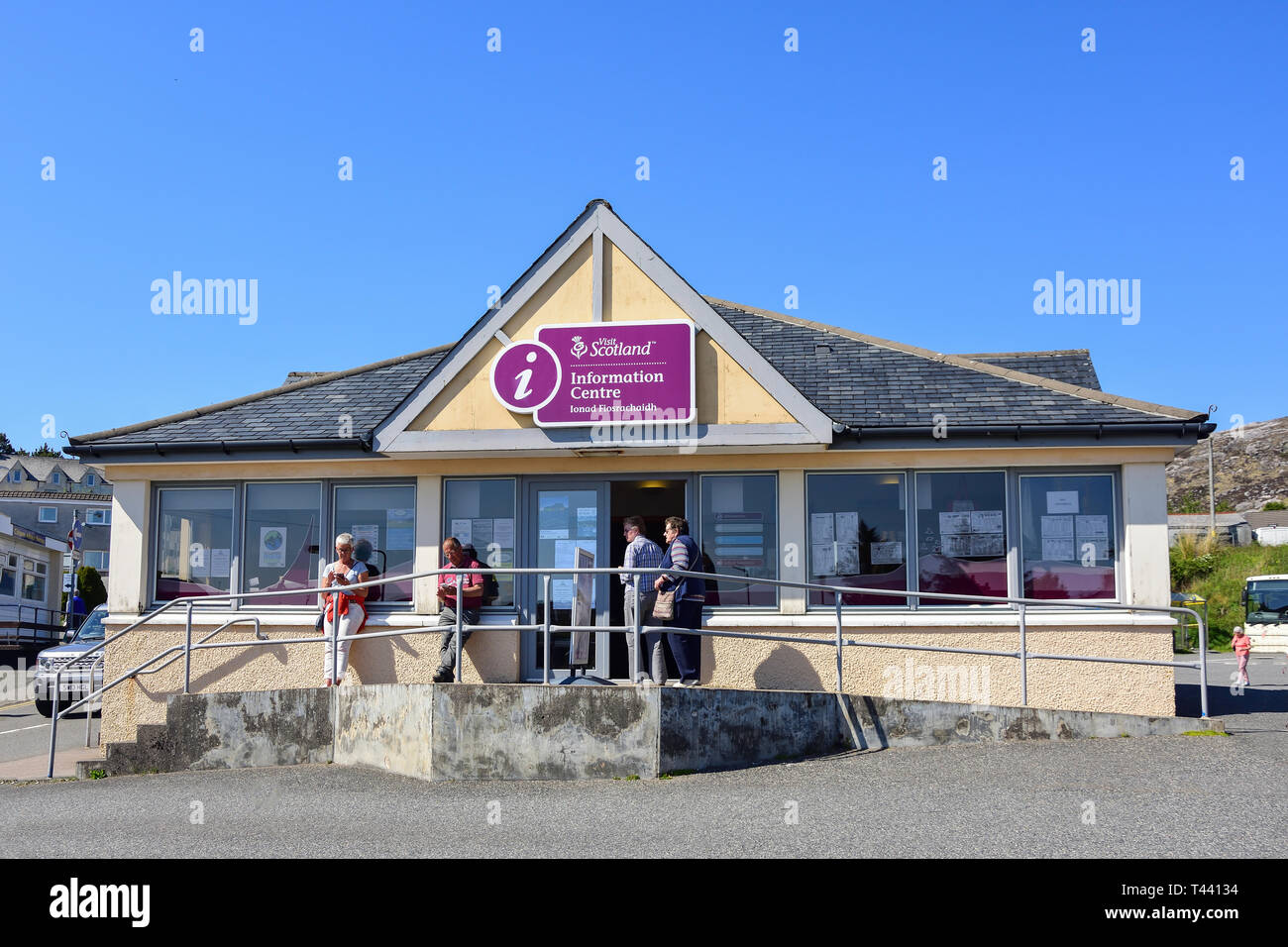 'Visitar Escocia' Information Center, Pier Road, Tarbert (Tairbeart), Isla de Harris, Outer Hebrides, Na h-Eileanan Siar, Scotland, Reino Unido Foto de stock
