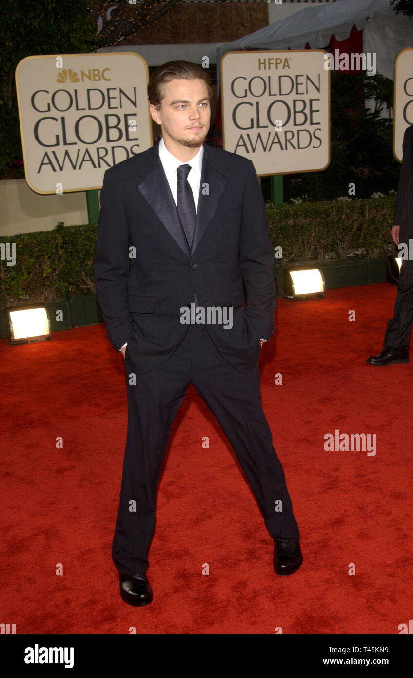 LOS ANGELES, CA. Enero 19, 2003: LEONARDO DiCAPRIO al Golden Globe Awards en el Beverly Hills Hotel Hilton. © Paul Smith / Featureflash Foto de stock