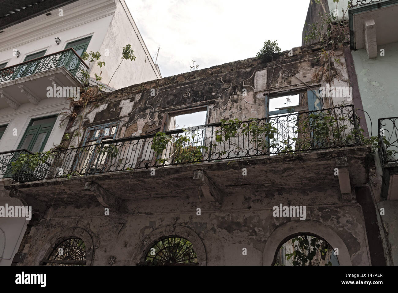 Casa ruina en el casco viejo de la ciudad histórica de la ciudad de Panamá Foto de stock