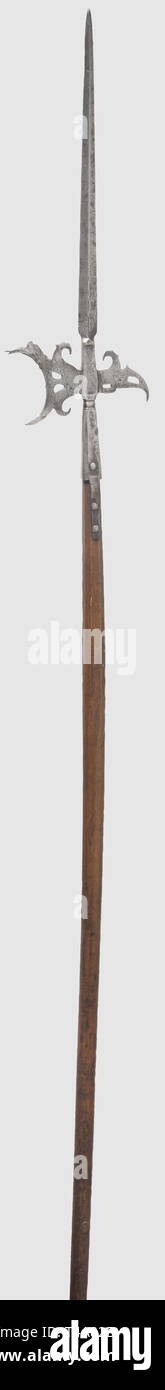 Un ruso o Magyar jinete la espada larga, 9 - XII siglo. Inusualmente largas  y delgadas cuchilla ligeramente recurvados hacia un punto de doble filo, la  base encerrado en una camisa de
