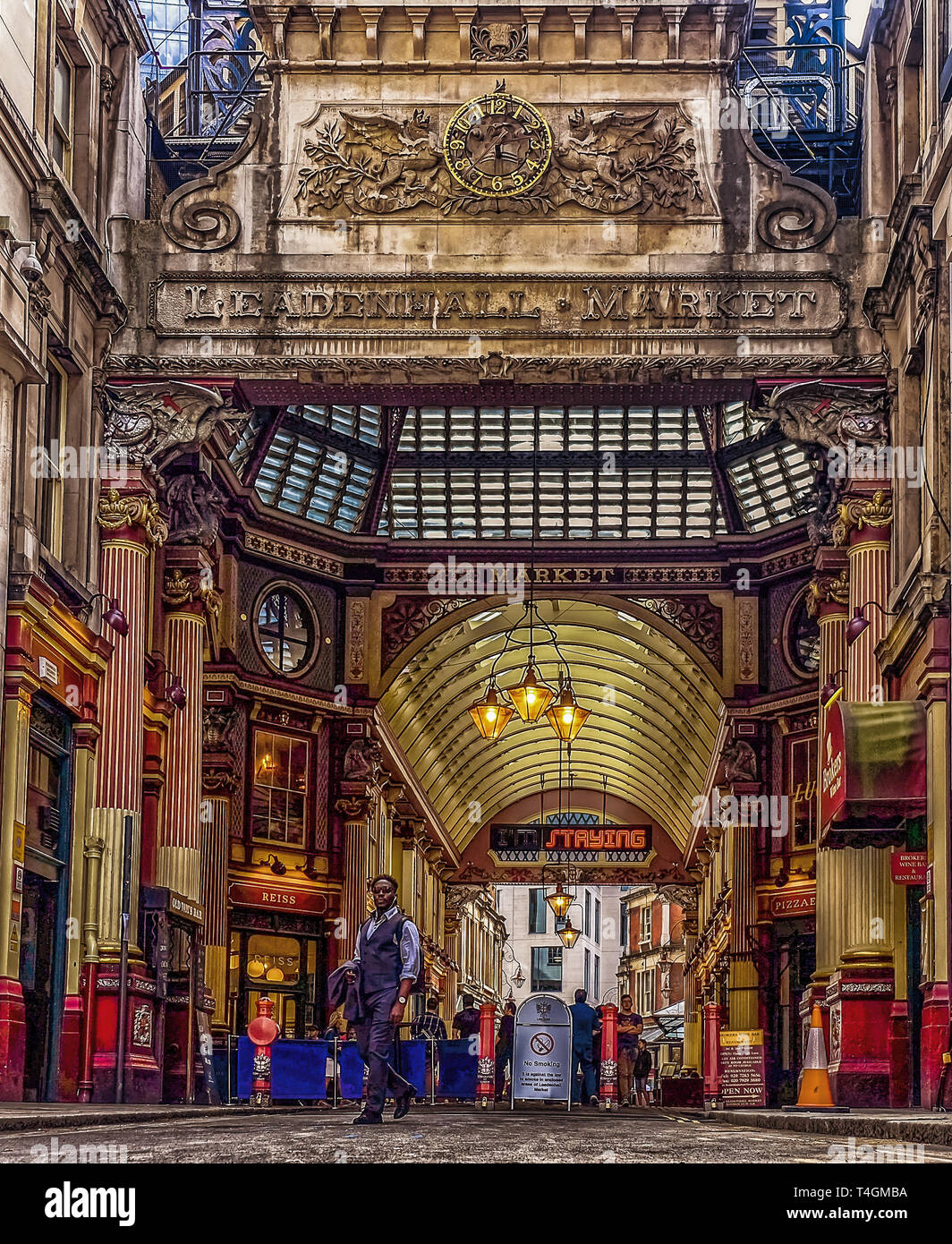 Londres, Reino Unido, agosto de 2018, entrada al mercado Leadenhall, la ciudad de Londres Foto de stock