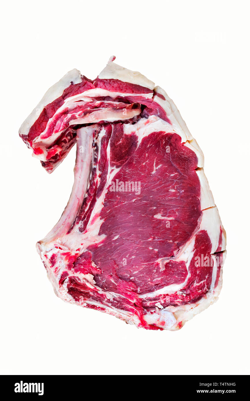Costilla de carne de vacuno con hueso sobre fondo blanco. Foto de stock