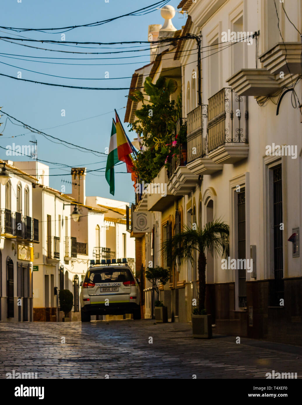 ANTAS, España - 26 de enero de 2019 vacío calles españolas en una ...