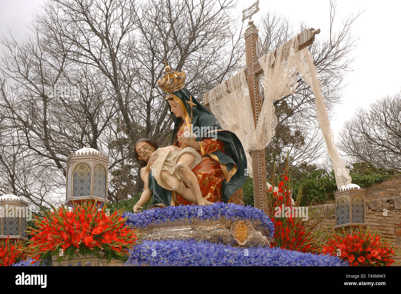 Semana Santa En Sevilla, Incienso Foto de archivo - Imagen de  fraternidades, turismo: 88005614