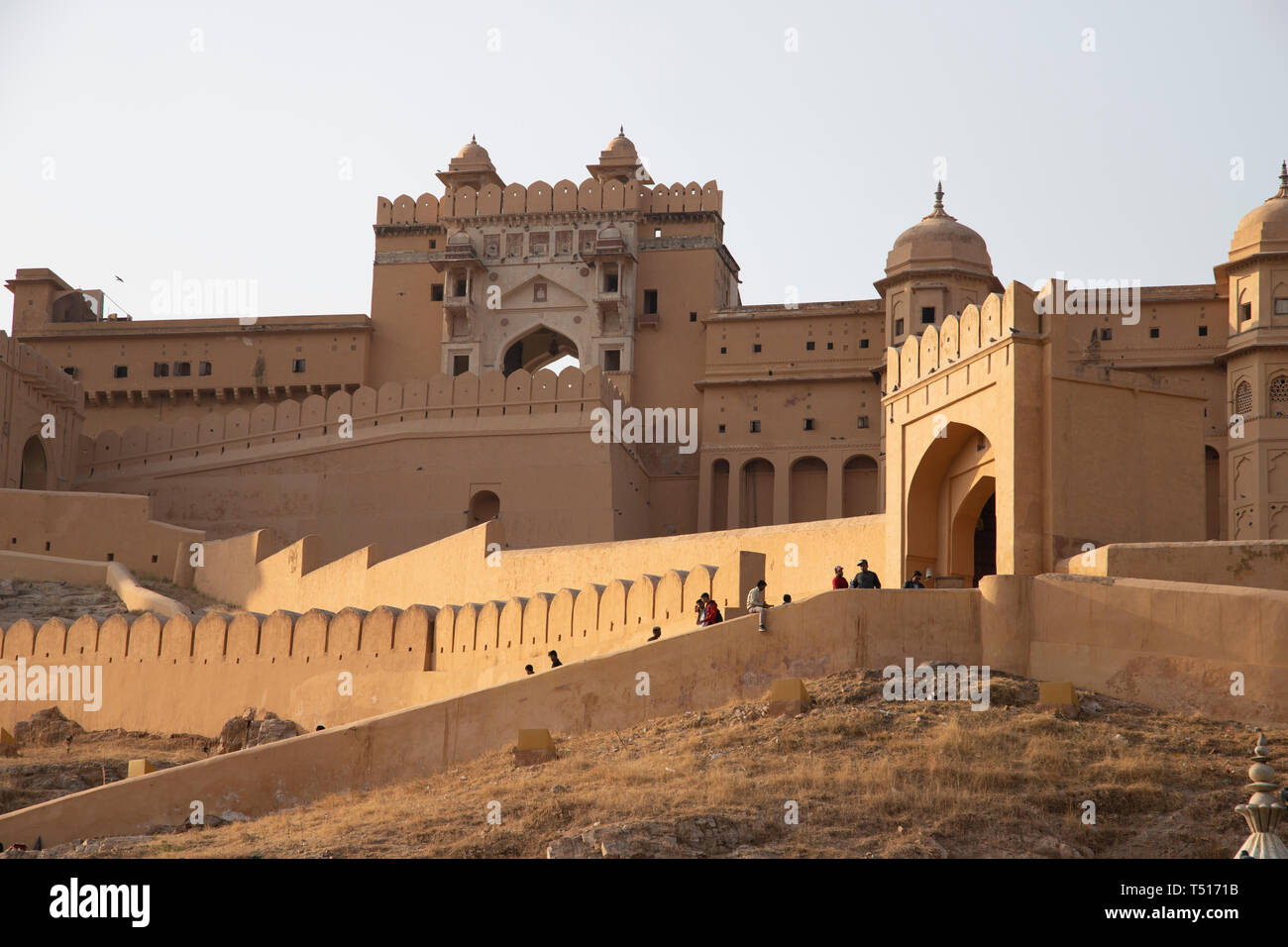 La India, Rajastán, Jaipur, ámbar, Fuerte Amber y fortificaciones de pared Foto de stock