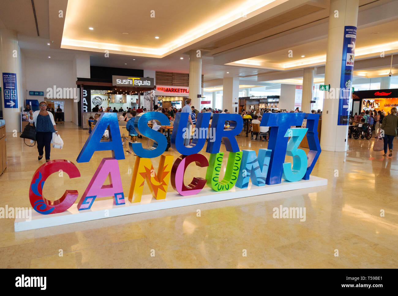 Terminal 3 cancun aeropuerto fotografías e imágenes de alta resolución