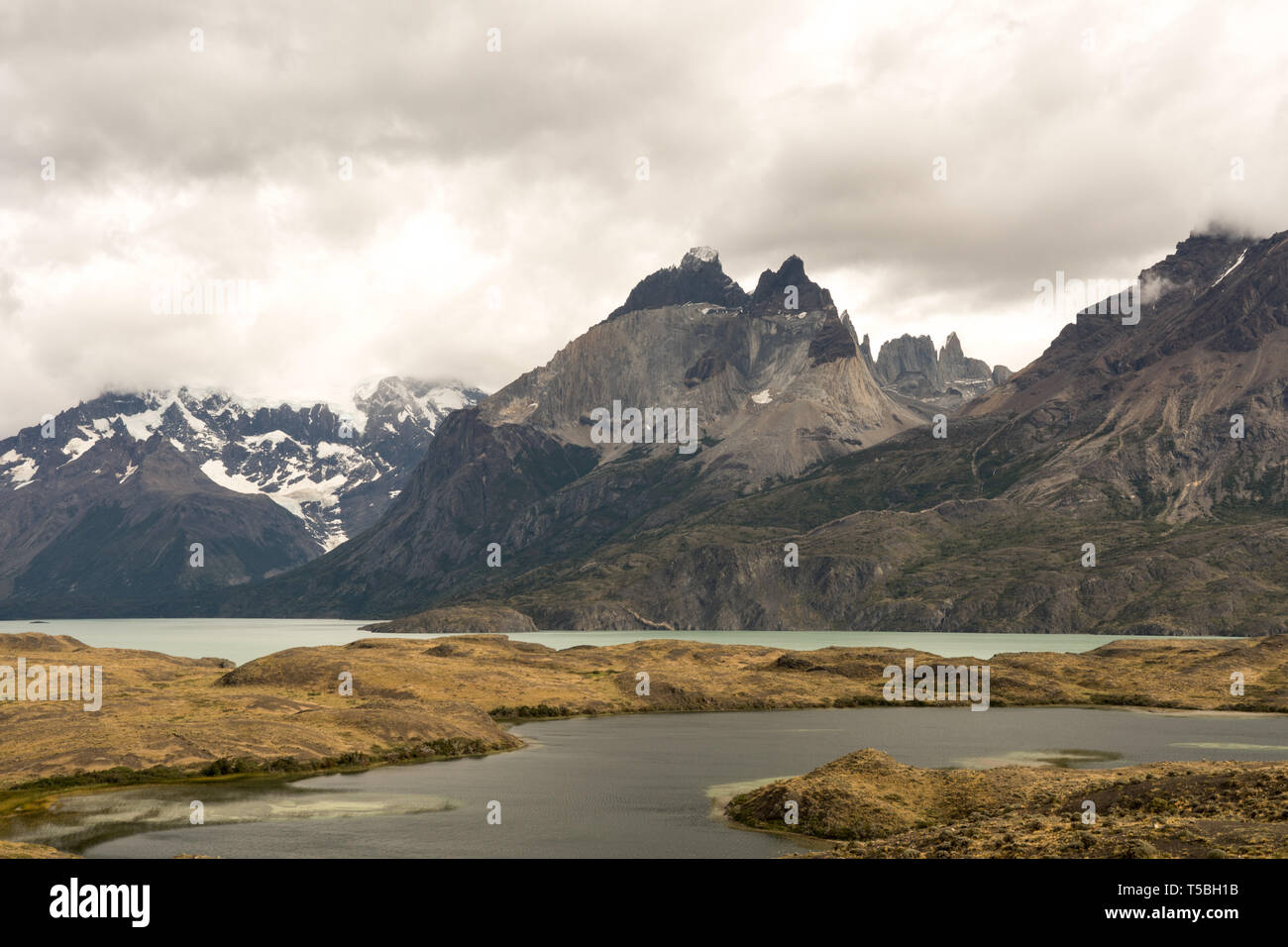 El espectacular paisaje del Parque Nacional Torres del Paine, Patagonia Austral, Chile Foto de stock