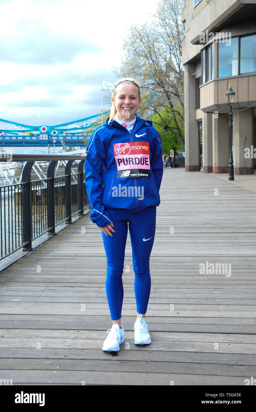 Charlotte Purdue visto durante la maratón de atletas británicos foto llamada en el Tower Hotel Londres. Foto de stock