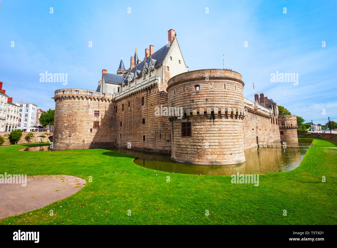 Castillo de los duques de Bretaña o Château des ducs de Bretagne es un castillo en la ciudad de Nantes en Francia Foto de stock