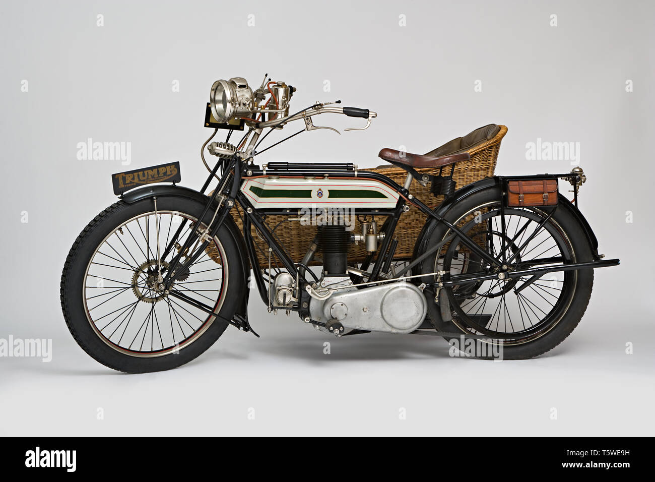 Moto d'EPOCA: Triumph H lado marca Triumph modello: H: Regno Unito nazione lateral: Coventry anno: 1918 condizioni: restaurato cilindrata Foto de stock