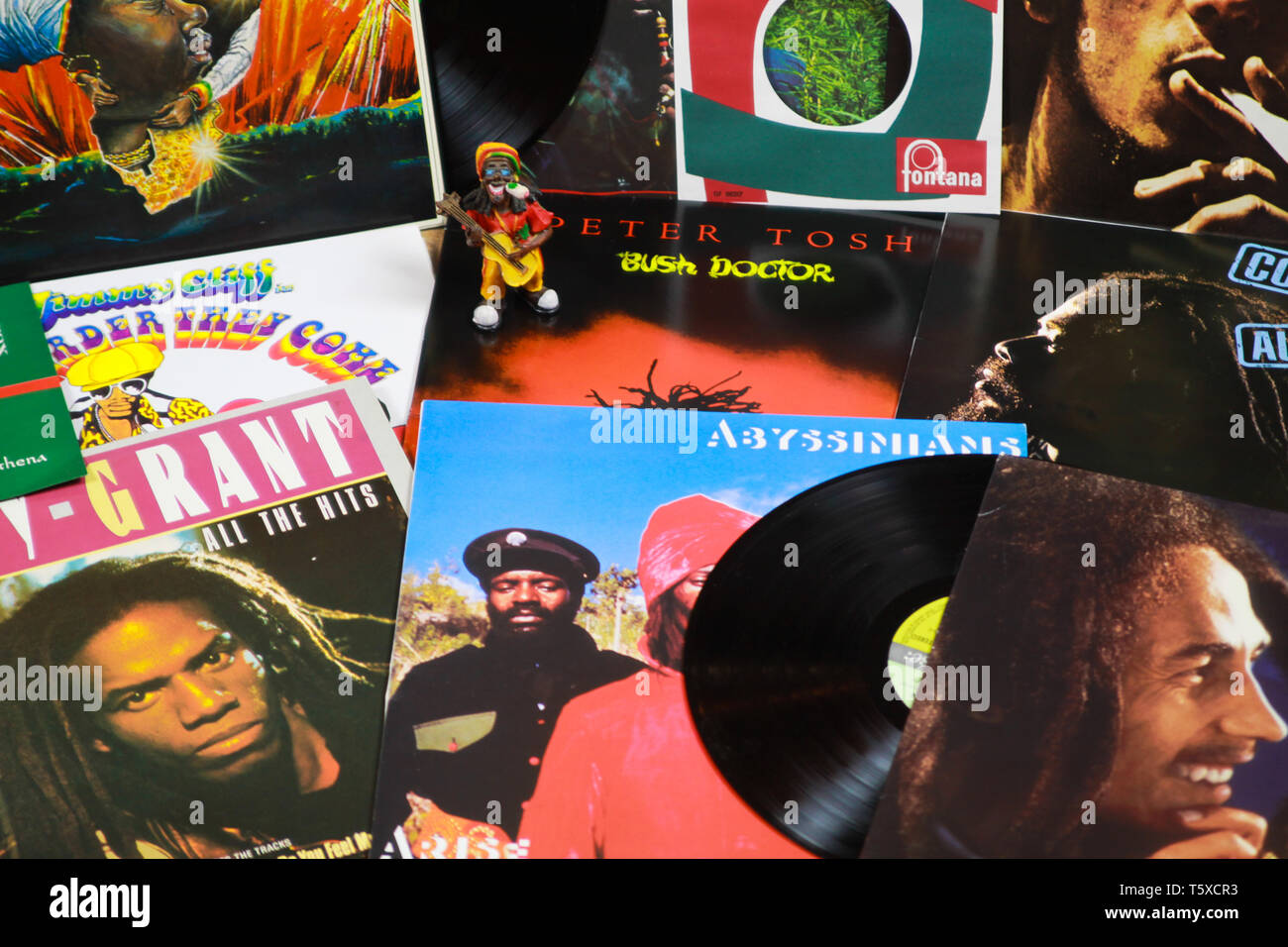 Reggae vinyl fotografías e imágenes de alta resolución - Alamy