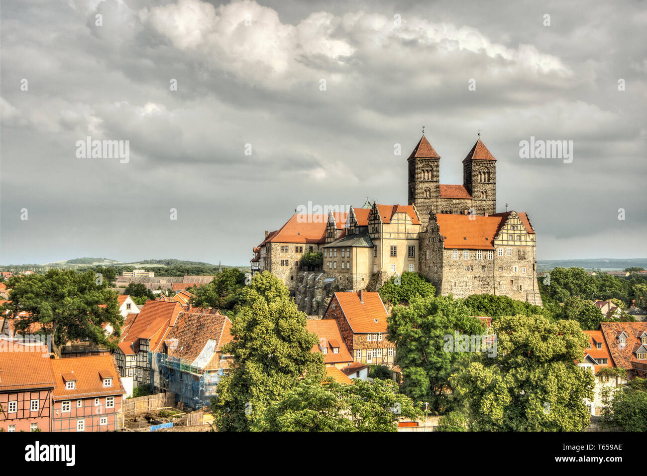 Ciudad Patrimonio de la Humanidad de la UNESCO Quedlinburg, montañas de Harz, en el Estado federado de Sajonia-Anhalt, Alemania Foto de stock