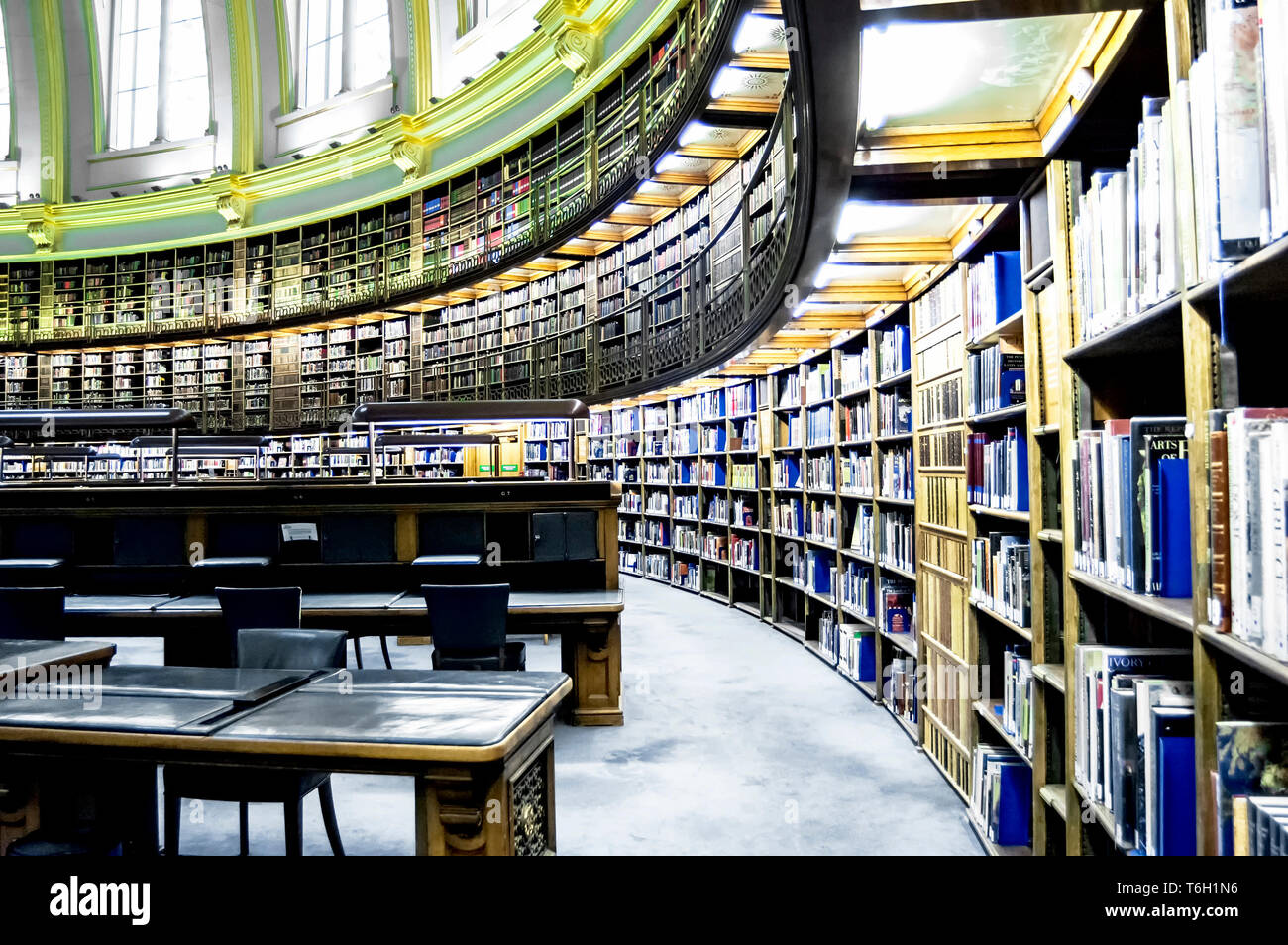 La Ronda en la antigua sala de lectura de la biblioteca británica (British  Museum) en Londres; der frühere Lesesaal in der British Library, als diese  noch im britis Fotografía de stock -