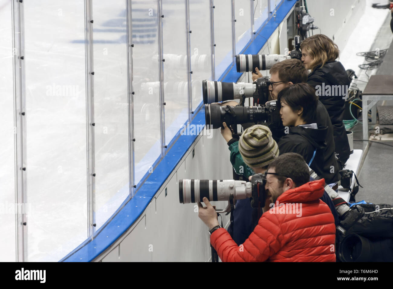 Sochi - Adler, el Parque Olímpico, región de Krasnodar / Federación de Rusia, 12 de marzo de 2014. Ensayo fotográfico de deportes. Foto de stock