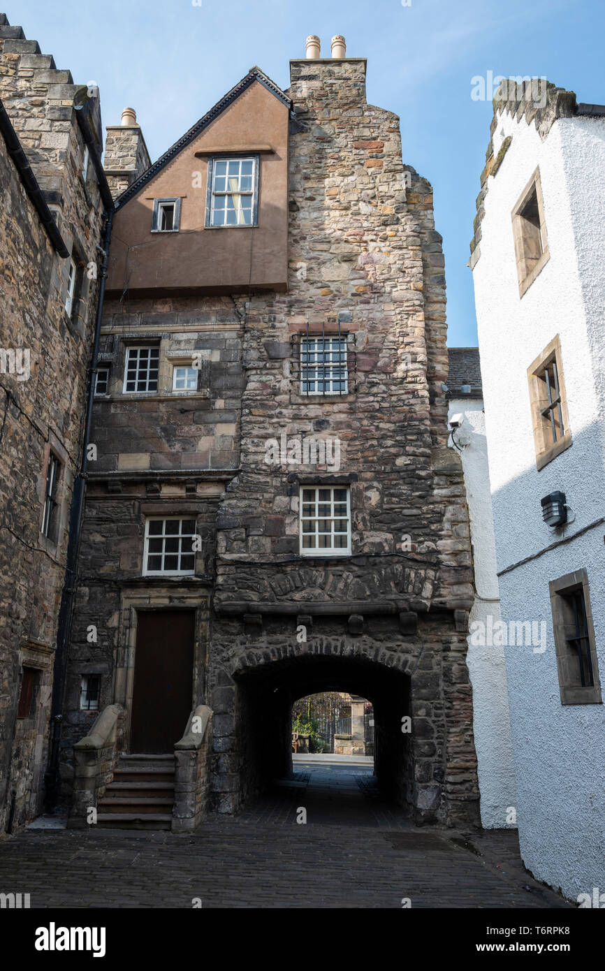 Bakehouse cerca, Outlander ubicación del rodaje, off Canongate en casco antiguo de Edimburgo, Escocia, Reino Unido Foto de stock