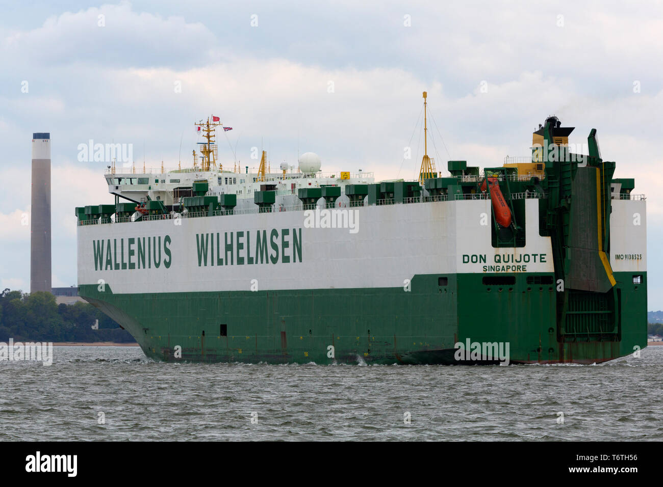 RORO,Roll on Roll Off,grandes,importar,servicios,envios,Agente,puerto,puerto,Master,lanzamiento,escolta,piloto,Coche,Vehículo portador,,,enviar,Southampton,Terminal,la Foto de stock