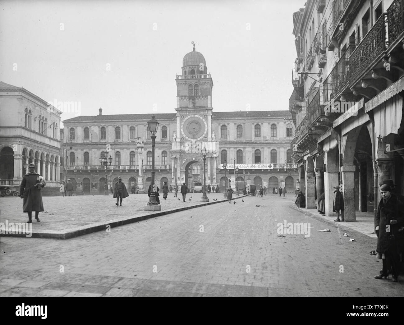 Piazza Unità d'Italia, Padua, Venecia, Italia 1917. Foto de stock
