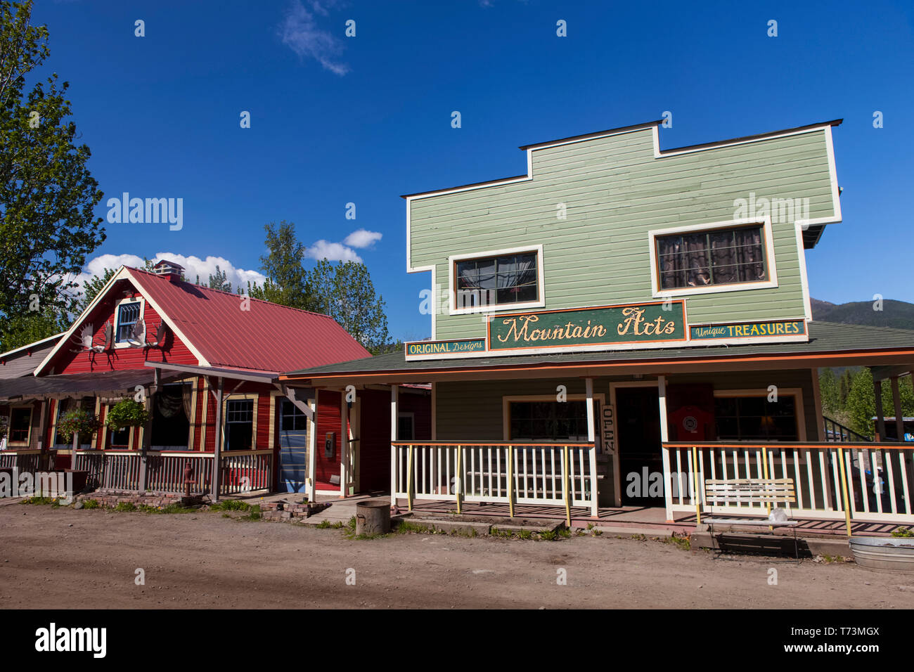 Edificios históricos de McCarthy, centro-sur de Alaska; McCarthy, Alaska, Estados Unidos de América Foto de stock