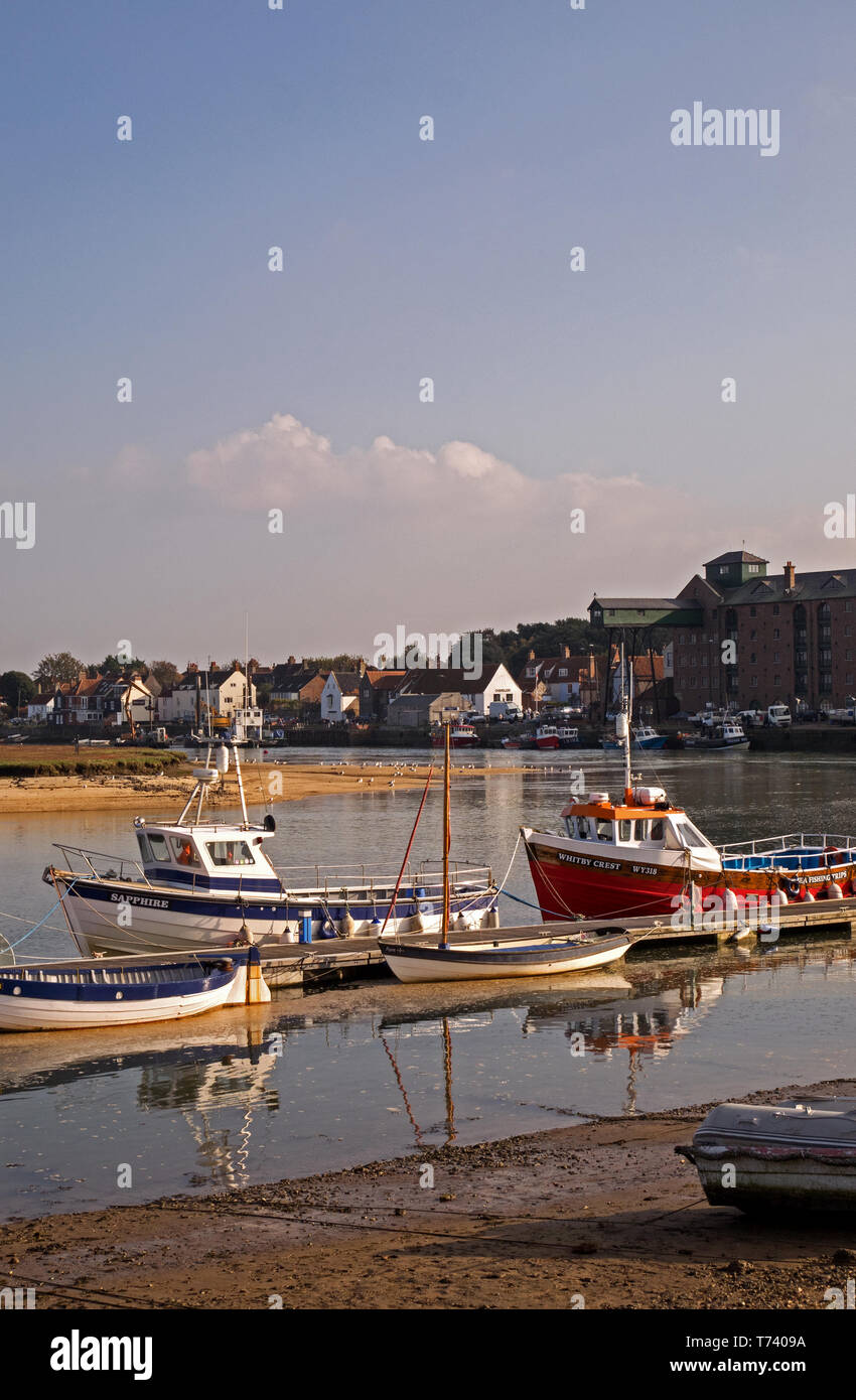 La ciudad portuaria de pozos junto al mar en el norte de Norfolk, Inglaterra, Reino Unido. Foto de stock