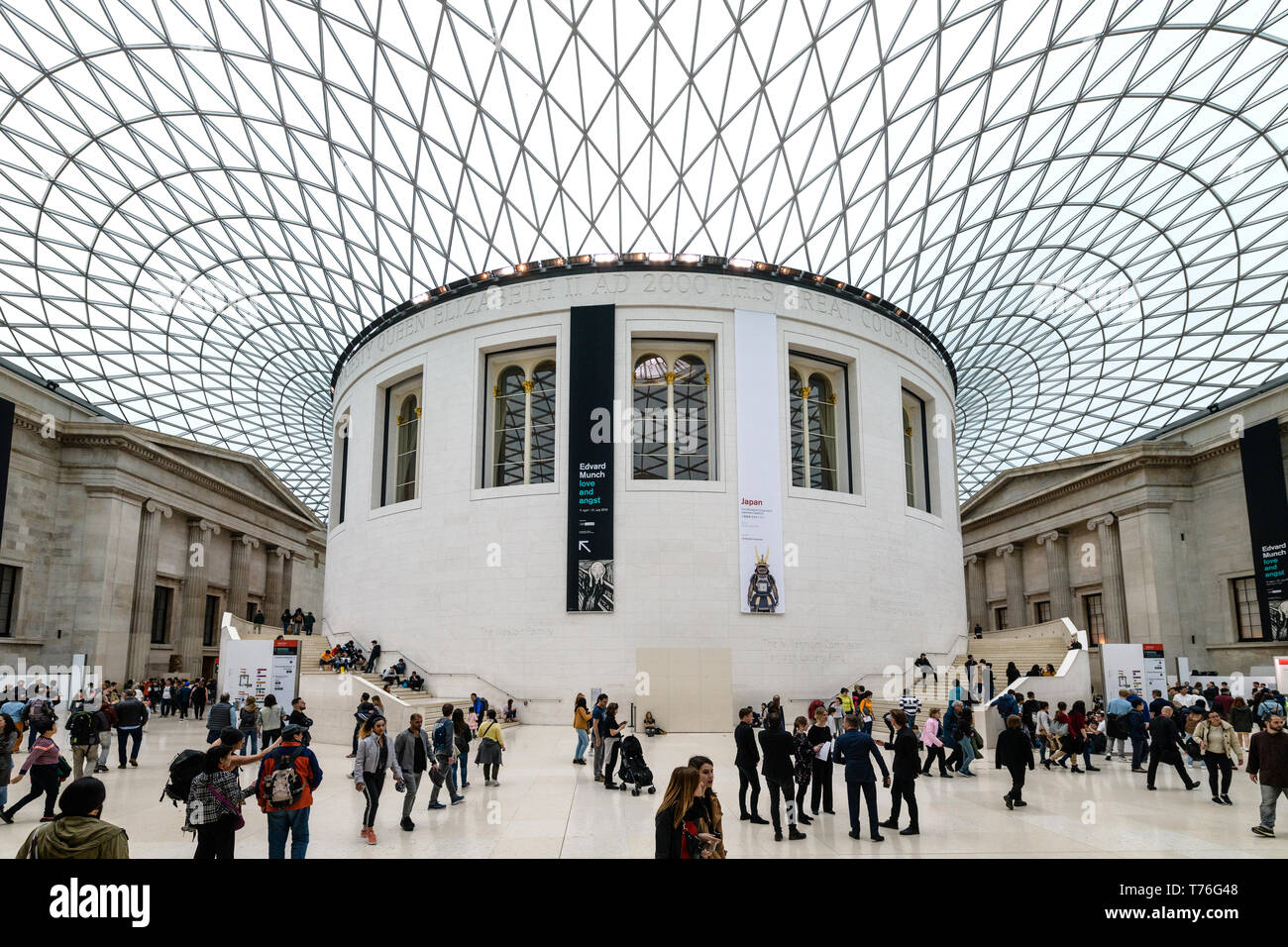 Museo Británico y techo de vidrio Foto de stock