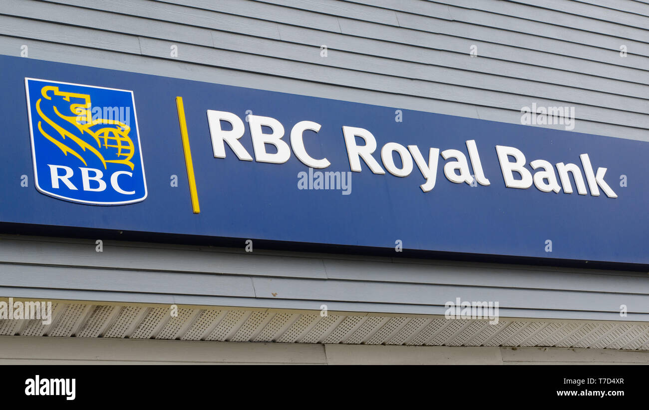 Shubenacadie, Canadá - Mayo 05, 2019: signo de RBC. El Royal Bank of Canada, o RBC es el banco más grande de Canadá. RBC tiene su sede en Toronto, Ontario. Foto de stock