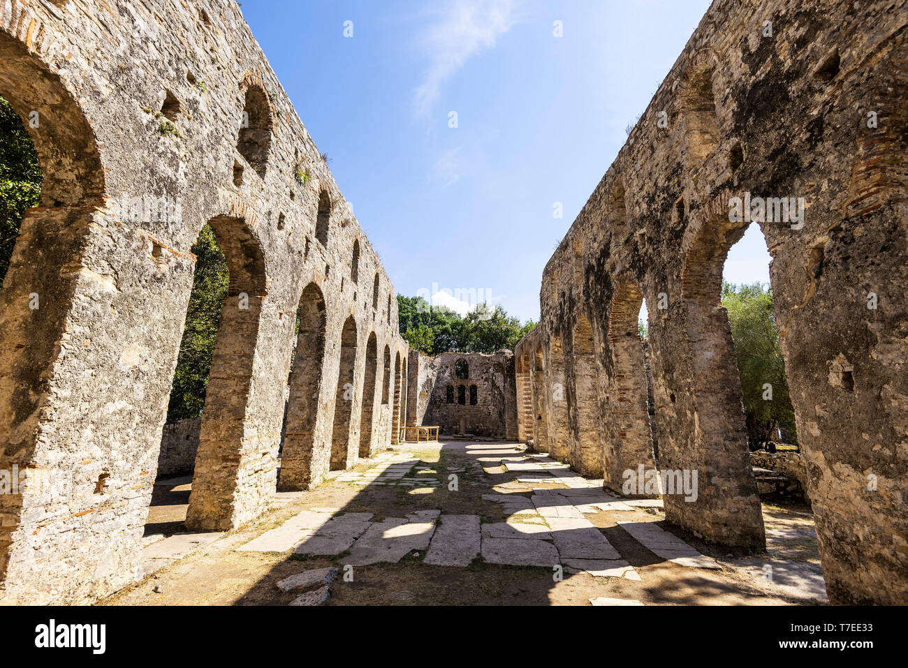 Basílica, antigua ciudad, antigüedad, excavación, Butrint, Saranda, Albania Foto de stock