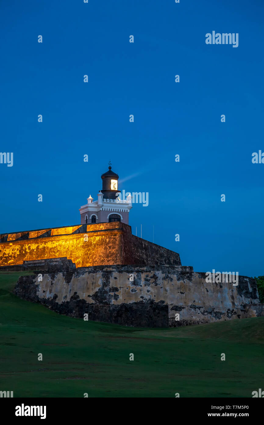 Faro, el Castillo de San Felipe del Morro, San Juan National Historic Site, Viejo San Juan, Puerto Rico Foto de stock