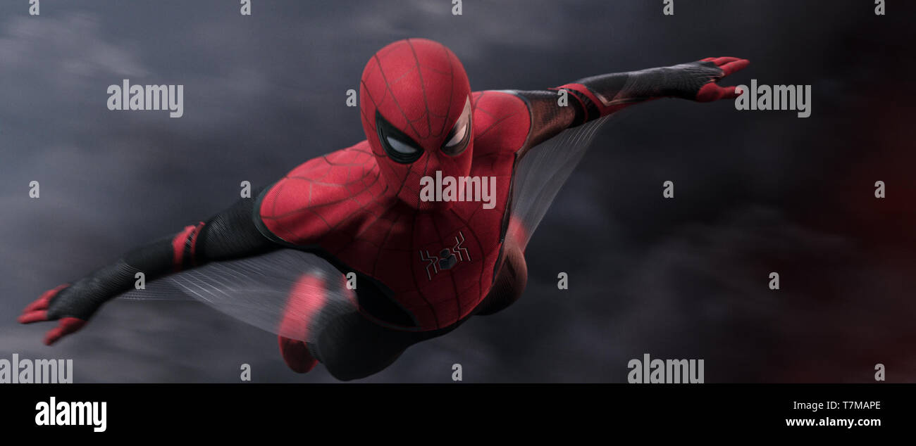 Hombre araña lejos de casa fotografías e imágenes de alta resolución - Alamy