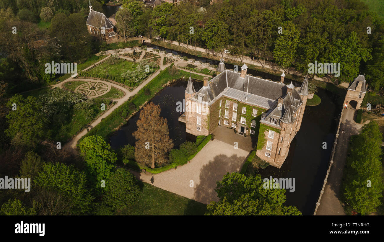 Es un castillo Zuylen castillo holandés en la aldea de Oud-Zuilen justo al norte de la ciudad de Utrecht antena Foto de stock