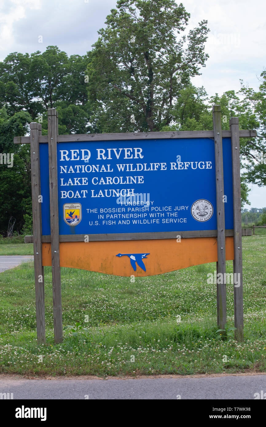El Refugio Nacional de Vida Silvestre del Río Rojo Lago Claiborne Embarcadero fundado por la policía de Bossier Parish Jurado en colaboración con el US Fish and Wildlife S Foto de stock