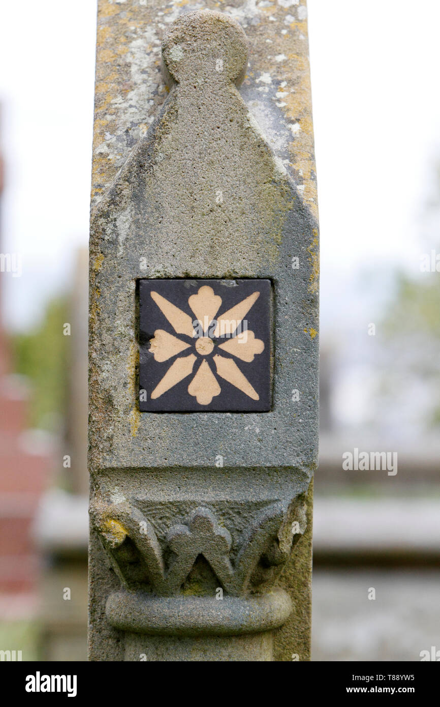 Azulejo esmaltado fotografías e imágenes de alta resolución Alamy
