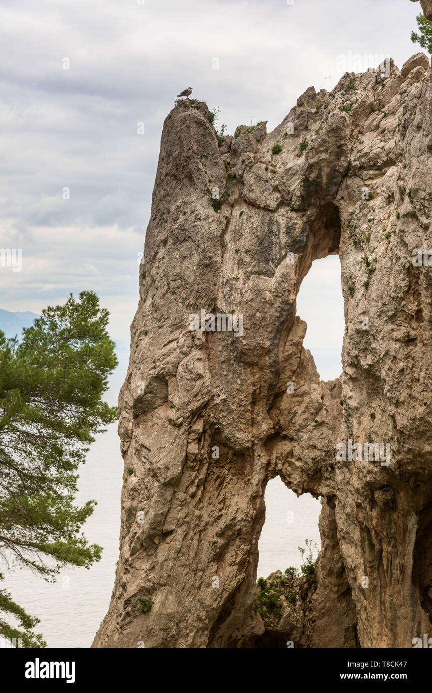 Formación rocosa, Capri, Italia Foto de stock